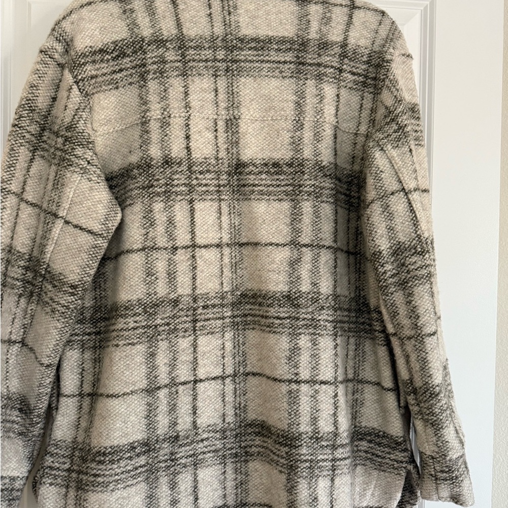 Plaid Button-Up Jacket - Picture 2 of 6